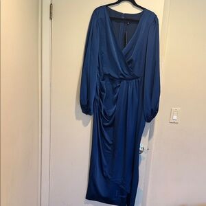 Eloquii women’s satin puff sleeve pleated dress